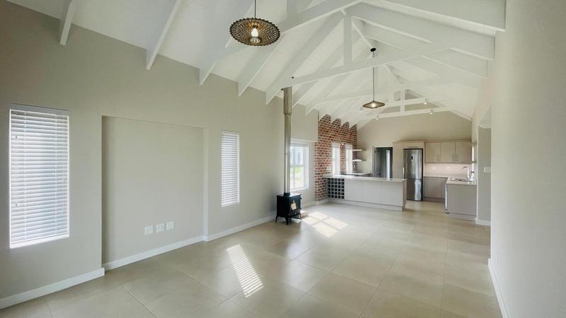 To Let 3 Bedroom Property for Rent in Plettenberg Bay Central Western Cape
